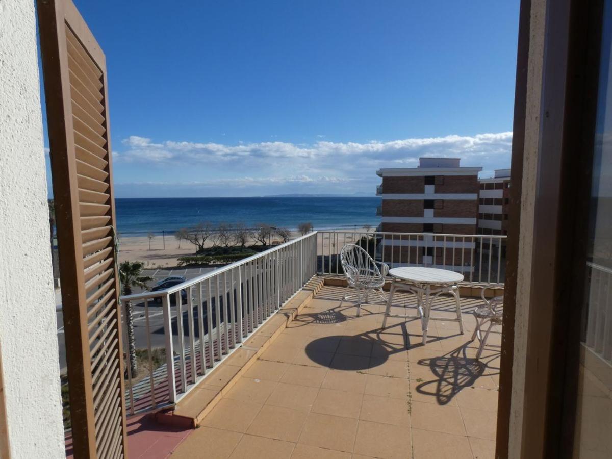Atico Con Vista Mar. 50 M De La Playa - Casa Nova 13 Leilighet Roses Eksteriør bilde